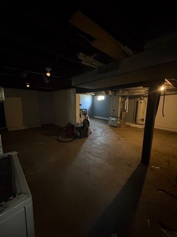 957 Main St, Aliquippa, PA 15001