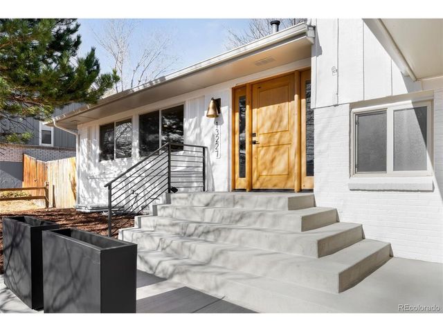 13227 W Montana Pl, Lakewood, CO 80228