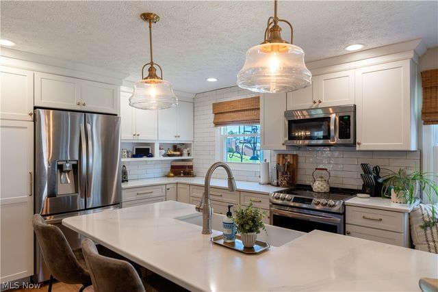 4705 Woodland Avenue NW, Canton, OH 44709