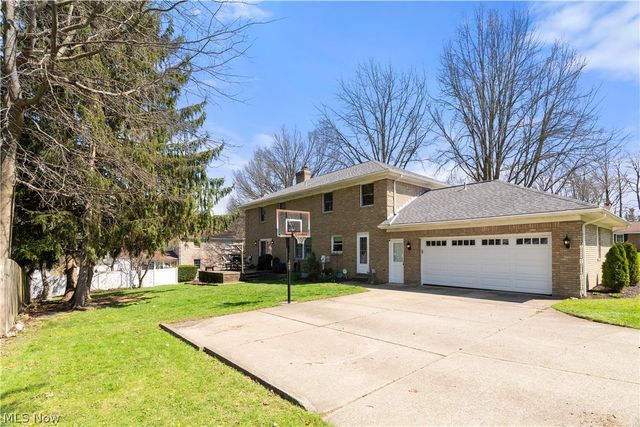 4705 Woodland Avenue NW, Canton, OH 44709