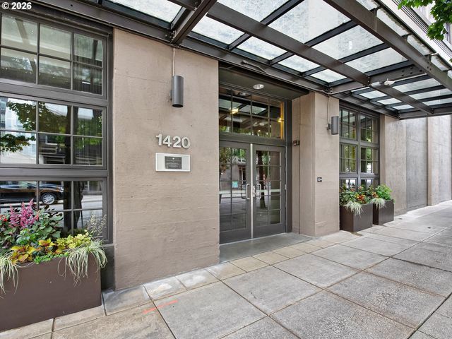 1420 Nw LOVEJOY St 720, Portland, OR 97209