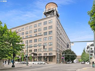 1420 Nw LOVEJOY St 720, Portland, OR 97209