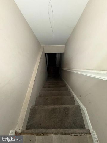 117 N CLINTON ST, Baltimore, MD 21224