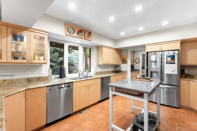 2800 S University Boulevard 69, Denver, CO 80210