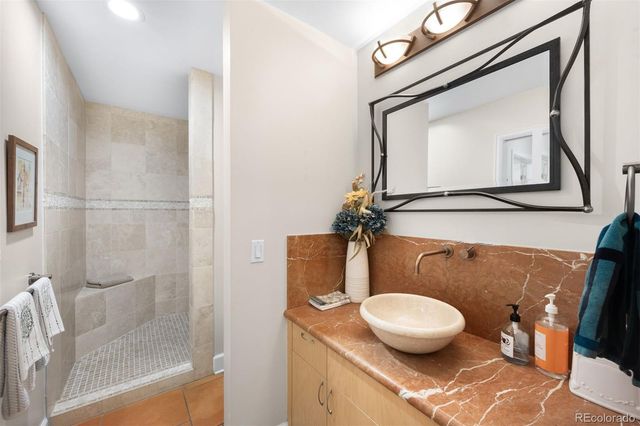 2800 S University Boulevard 69, Denver, CO 80210