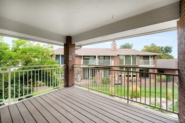 2800 S University Boulevard 69, Denver, CO 80210