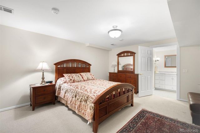 2800 S University Boulevard 69, Denver, CO 80210