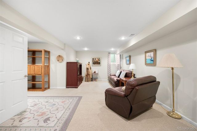2800 S University Boulevard 69, Denver, CO 80210