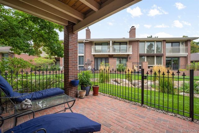 2800 S University Boulevard 69, Denver, CO 80210