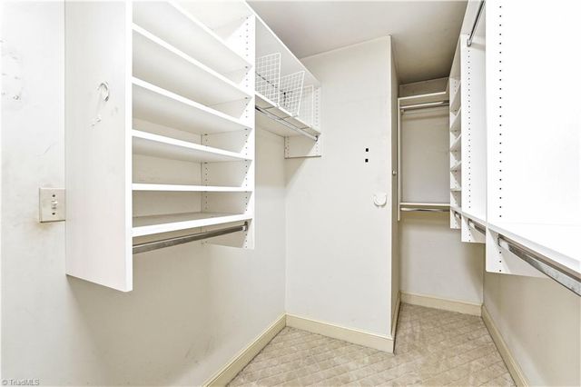 612 Hertford Road, Winston-salem, NC 27104