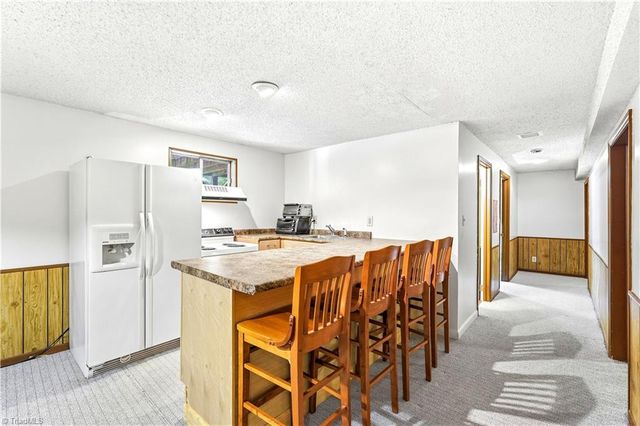 612 Hertford Road, Winston-salem, NC 27104
