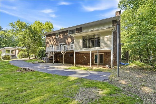 612 Hertford Road, Winston-salem, NC 27104