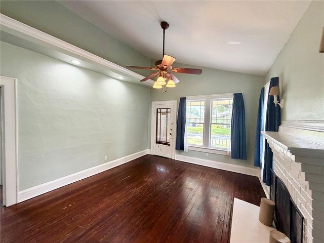 521 YOUNG PLACE, Lakeland, FL 33803