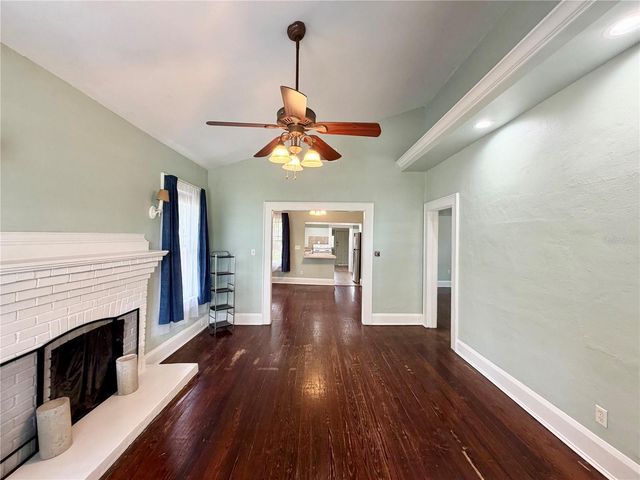 521 YOUNG PLACE, Lakeland, FL 33803