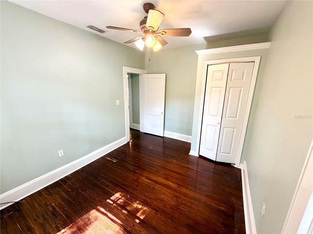 521 YOUNG PLACE, Lakeland, FL 33803