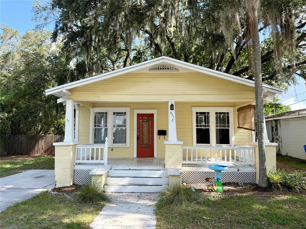 521 YOUNG PLACE, Lakeland, FL 33803