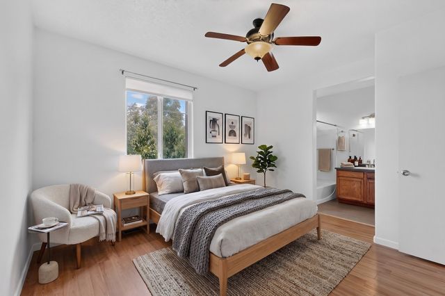 15 Johnson Mesa, Santa Fe, NM 87508