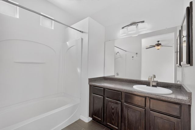 15 Johnson Mesa, Santa Fe, NM 87508