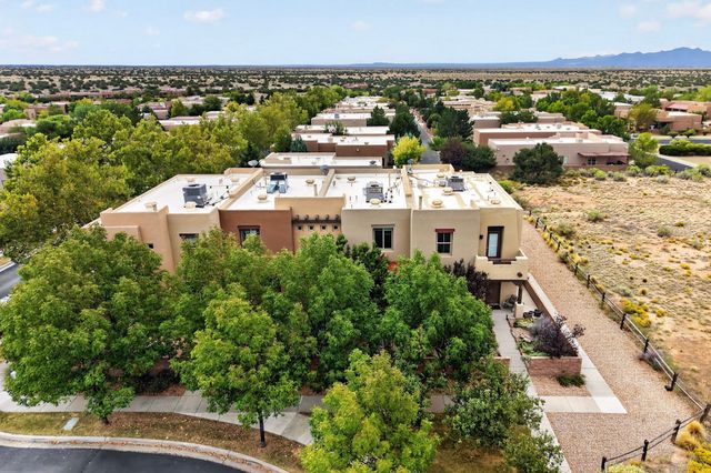 15 Johnson Mesa, Santa Fe, NM 87508