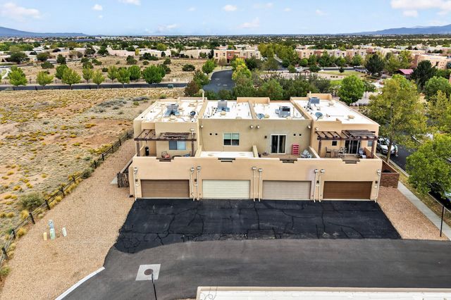 15 Johnson Mesa, Santa Fe, NM 87508