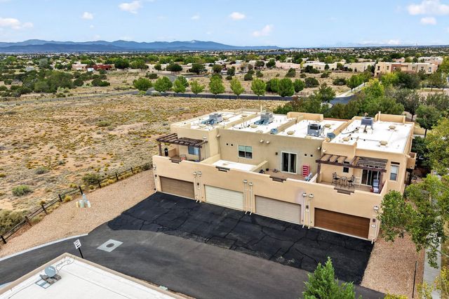 15 Johnson Mesa, Santa Fe, NM 87508