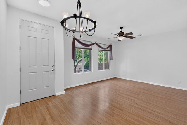 15 Johnson Mesa, Santa Fe, NM 87508