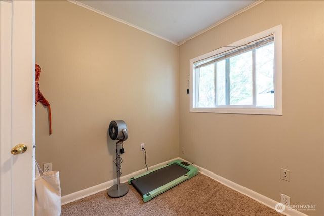 7945 9th Avenue SW, Seattle, WA 98106