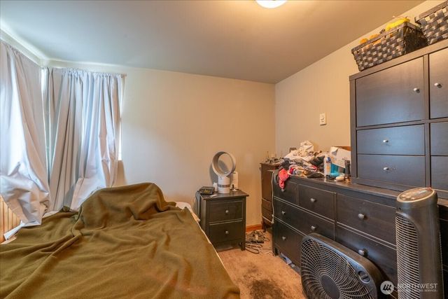 7945 9th Avenue SW, Seattle, WA 98106