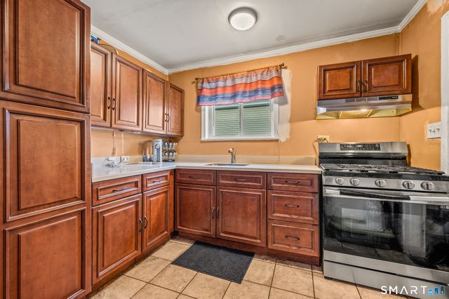 180 Read Street, Bridgeport, CT 06607