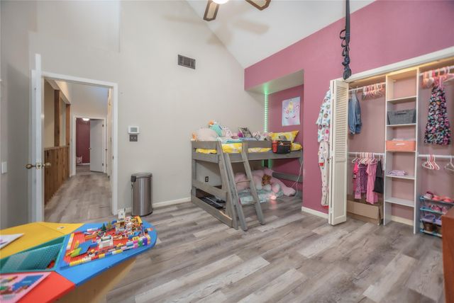 310 Karen Drive, Lufkin, TX 75901