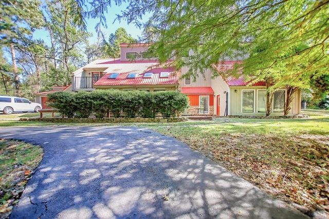 310 Karen Drive, Lufkin, TX 75901