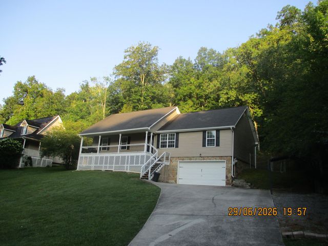 10721 Dallas Hollow Road, Soddy Daisy, TN 37379