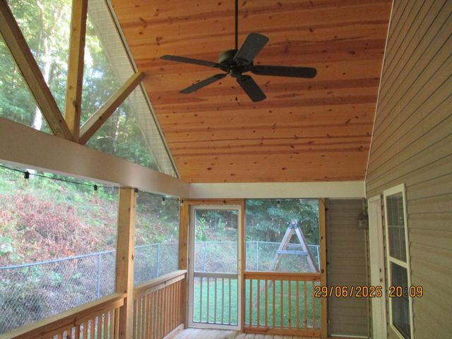 10721 Dallas Hollow Road, Soddy Daisy, TN 37379