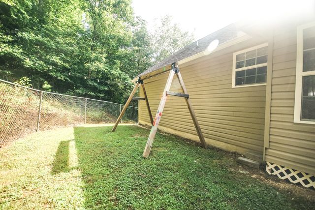 10721 Dallas Hollow Road, Soddy Daisy, TN 37379
