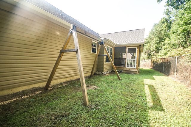 10721 Dallas Hollow Road, Soddy Daisy, TN 37379