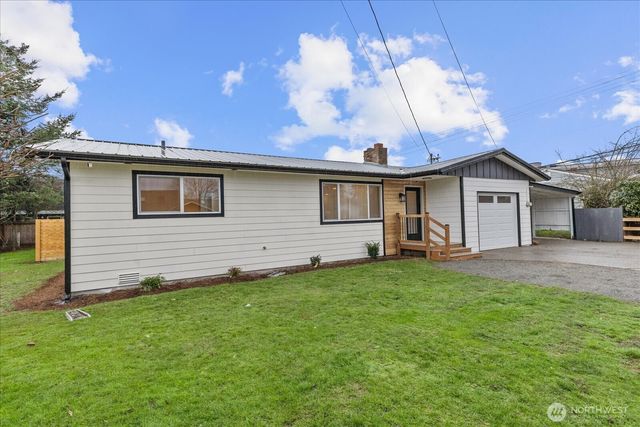 1917 Grove Street, Marysville, WA 98270