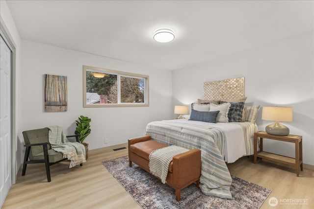 1917 Grove Street, Marysville, WA 98270