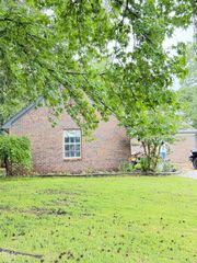 2102 Bob White Cove, Jonesboro, AR 72404
