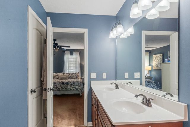 415 Daytona Dr, Cornersville, TN 37047