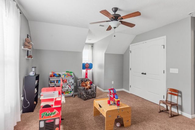415 Daytona Dr, Cornersville, TN 37047