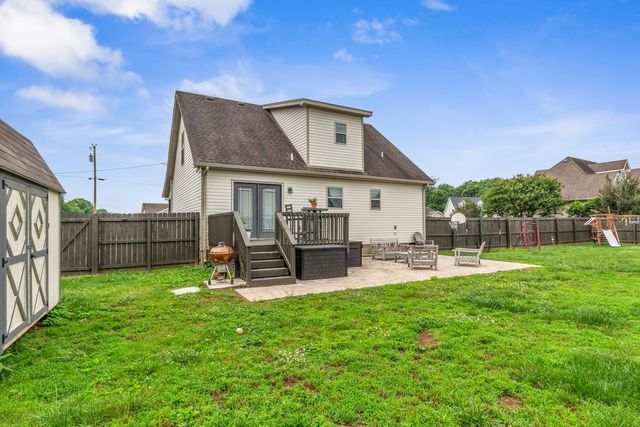 415 Daytona Dr, Cornersville, TN 37047