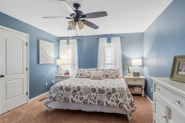 415 Daytona Dr, Cornersville, TN 37047