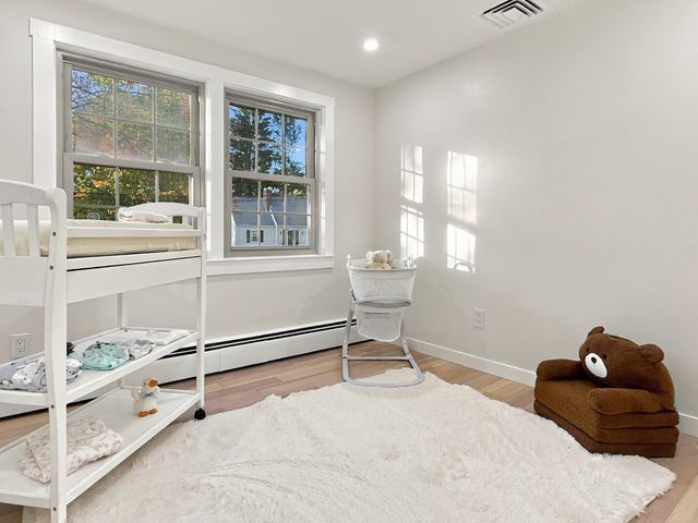 16 Roy Ave, Holliston, MA 01746