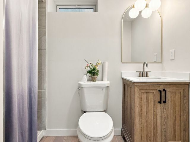 16 Roy Ave, Holliston, MA 01746