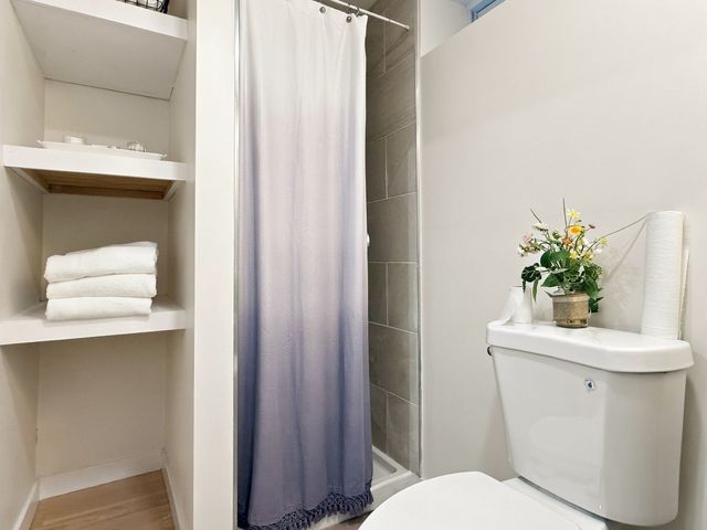 16 Roy Ave, Holliston, MA 01746