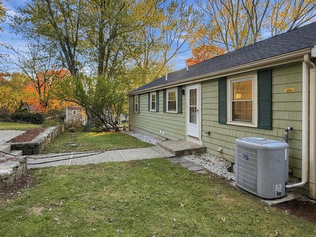 16 Roy Ave, Holliston, MA 01746