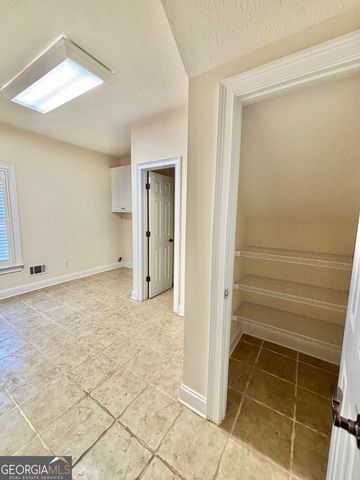 1101 Aqua Shore Drive, Mcdonough, GA 30252