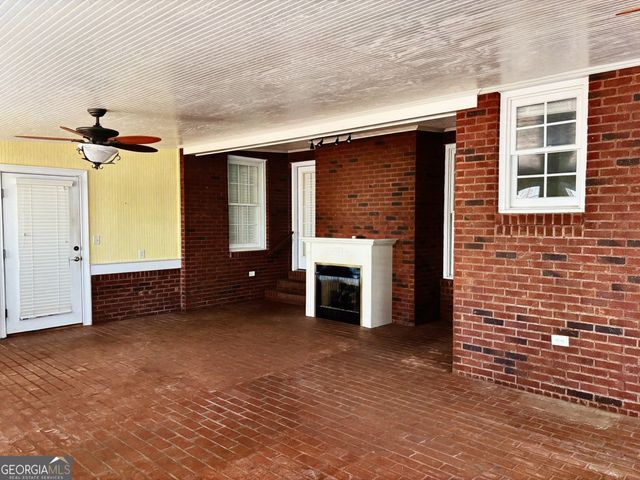 1101 Aqua Shore Drive, Mcdonough, GA 30252