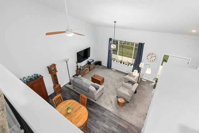 453 Spring Crest Lane, Waukee, IA 50263