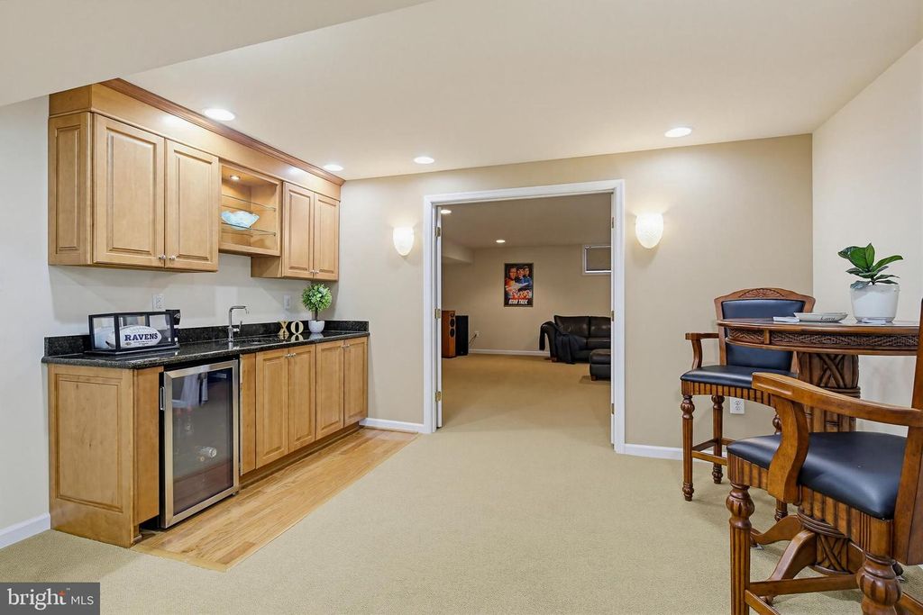 Image 101 of property listing at 6464 S WIND CIR, Columbia, MD 21044